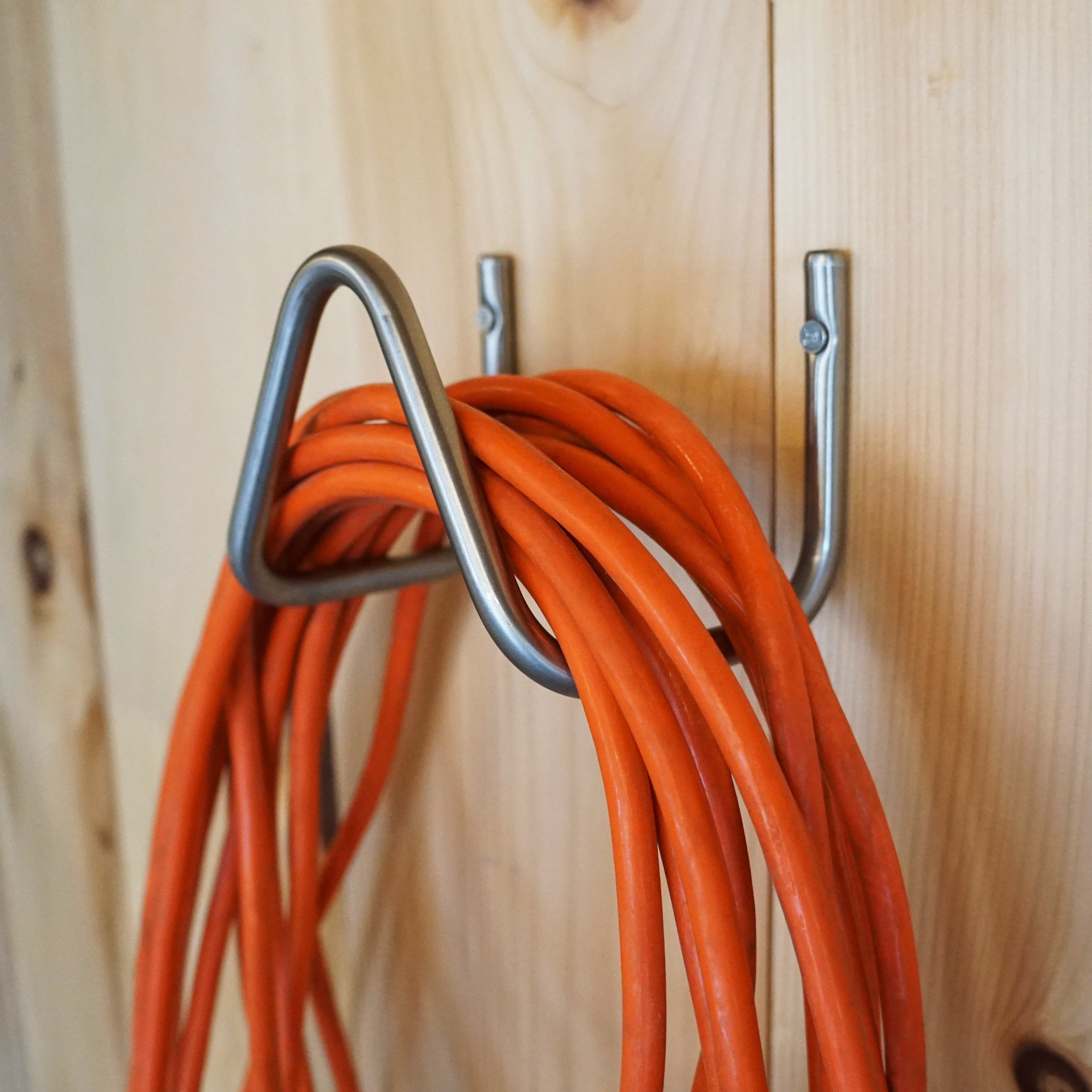 Colgador de Manguera Pequeño de Acero Inoxidable para Montaje en Pared