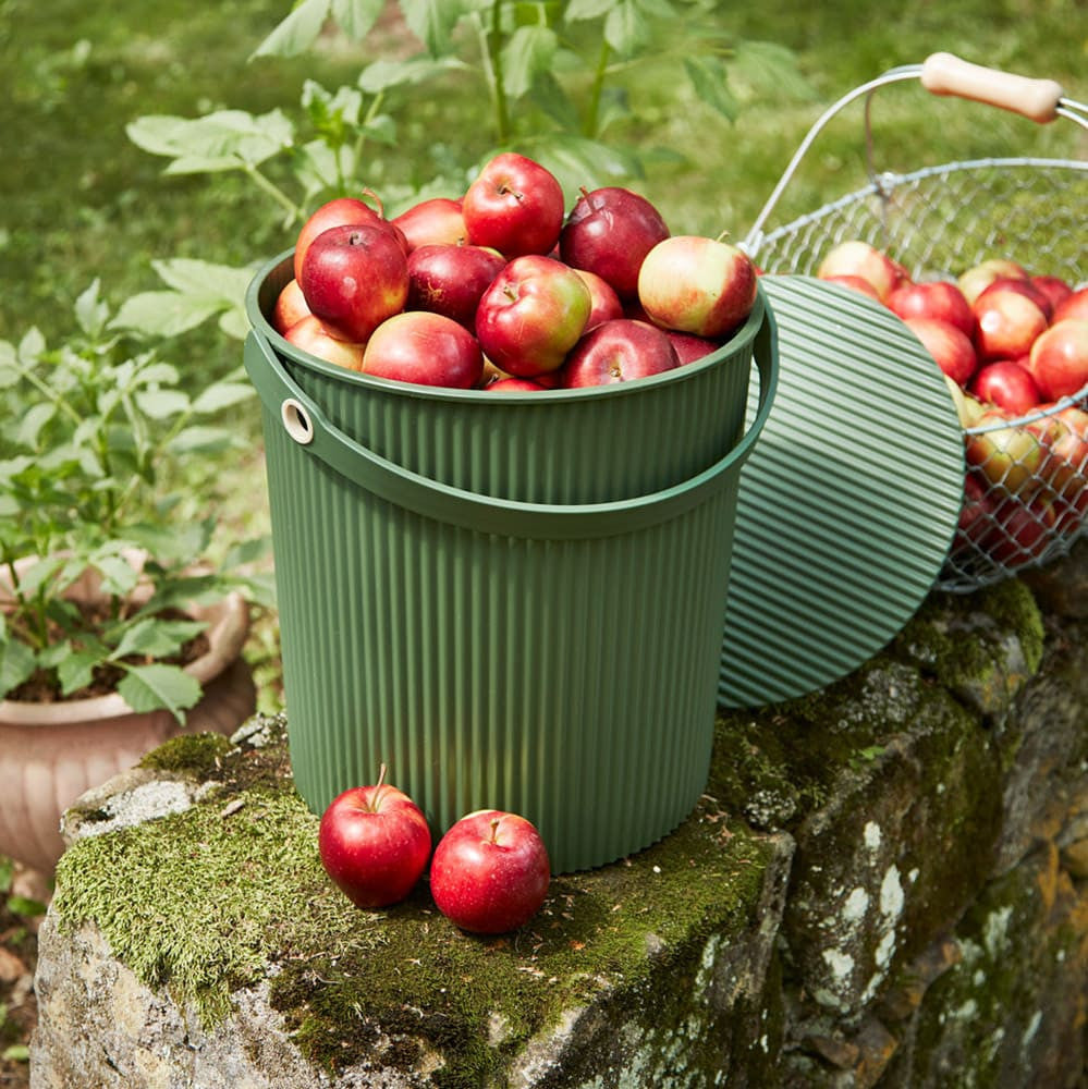 Cubo de Jardín con Tapa Asiento Resistente Verde 20L